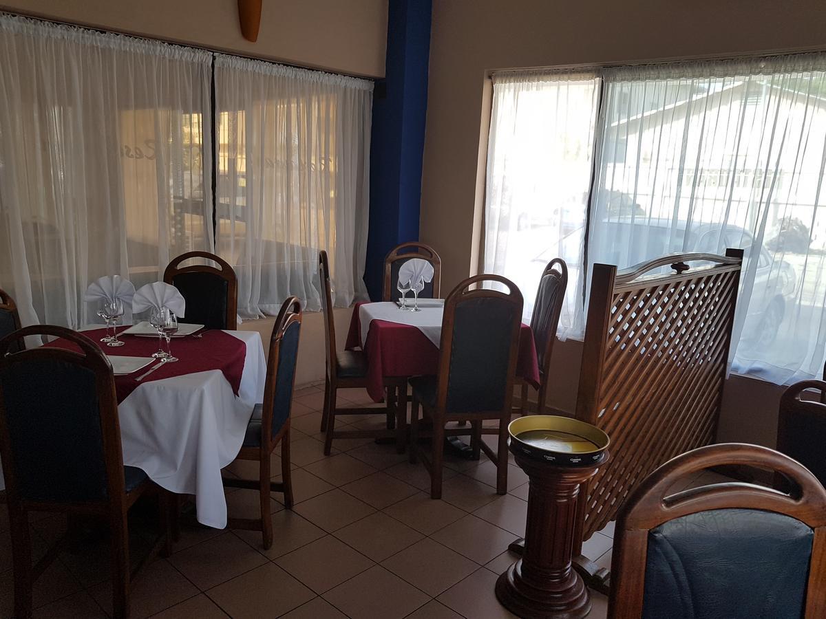 Acropole Hotel Котону Екстериор снимка