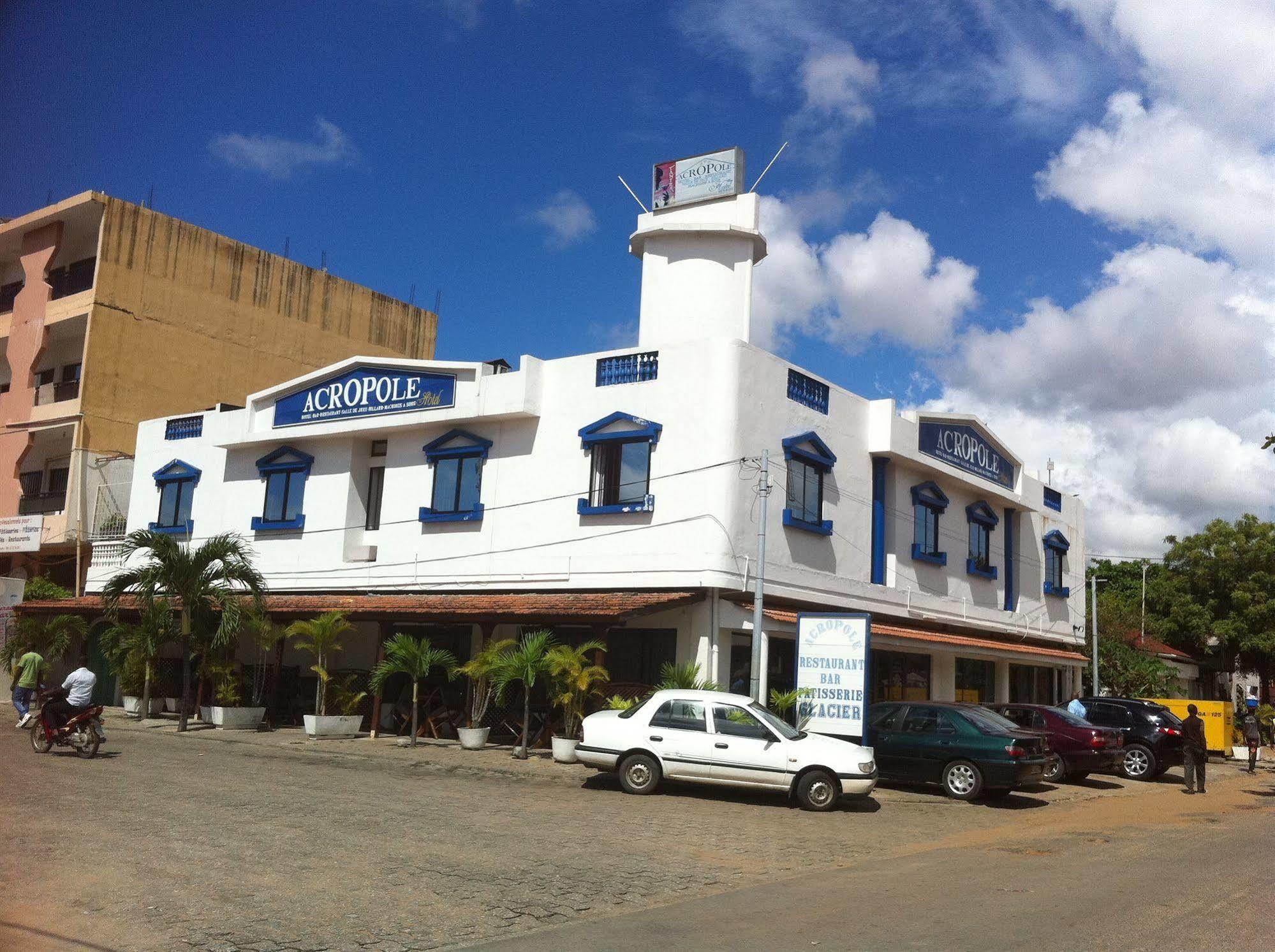 Acropole Hotel Котону Екстериор снимка